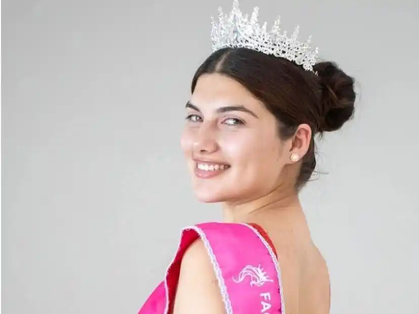 Reconocimiento nacional para joven de Villa Clara en un certamen de belleza