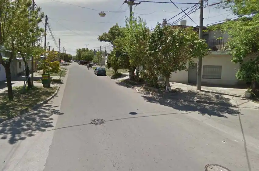 Un hombre murió al perder el control de su moto y chocar en zona oeste