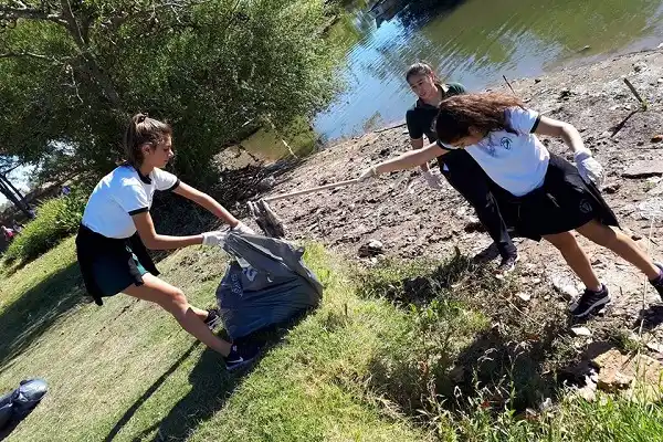 Convocan a jóvenes a sumarse al programa de voluntariado ambiental
