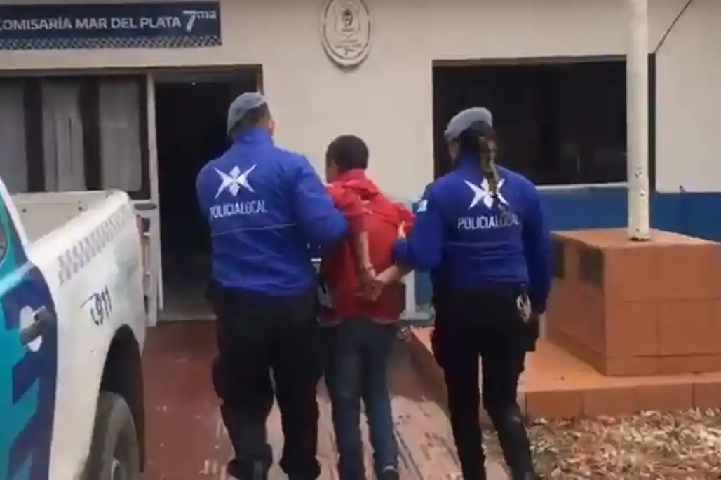 El hecho ocurrió en un taller mecánico del barrio Villa Primera.