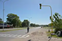 Colocaron un nuevo semáforo en Boulevard San Juan y Vilar