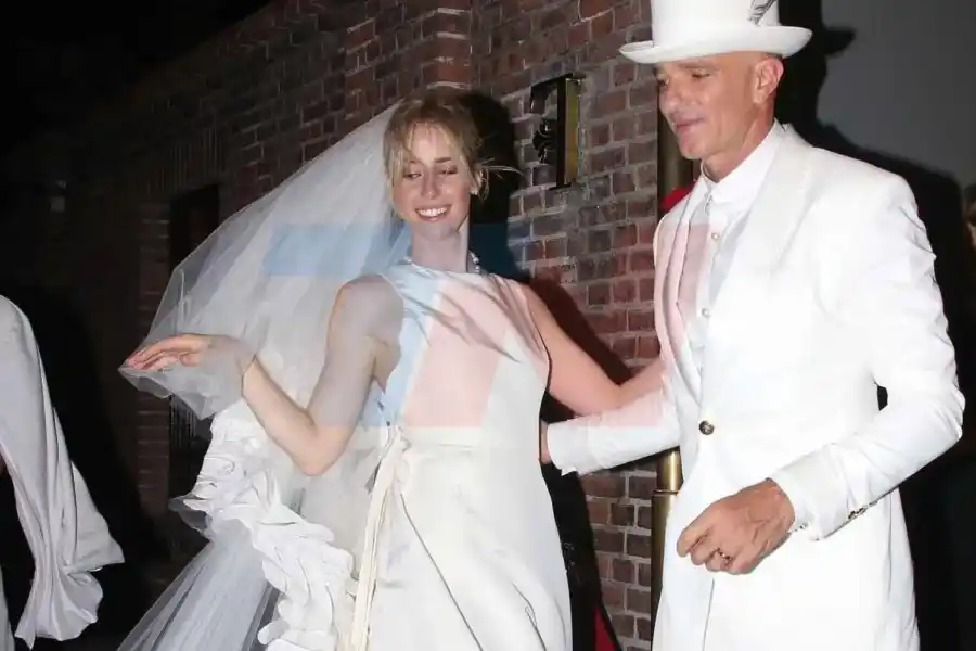 Alan Faena anunció que será papá junto a Grace Goldsmith a un año de haberse casado