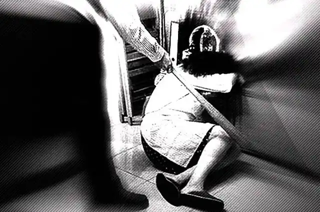 Sacerdote italiano culpa a la mujer de la violencia machista