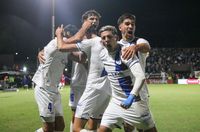 Godoy Cruz lo ganó sobre el final y aseguró la clasificación