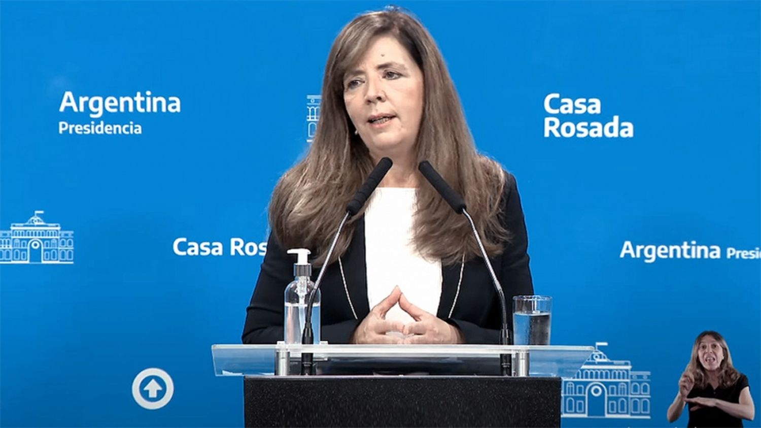 Gabriela Cerruti volvió a cuestionar los rumores de renuncia del Presidente: “Nacen en la City”