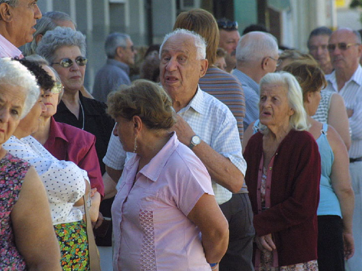 Gobierno anunció aumento de 13,32% en jubilaciones, pensiones y asignación por hijo