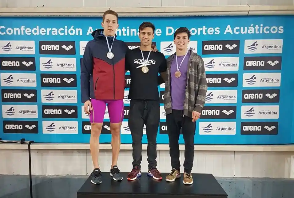 Llenos de medallas
