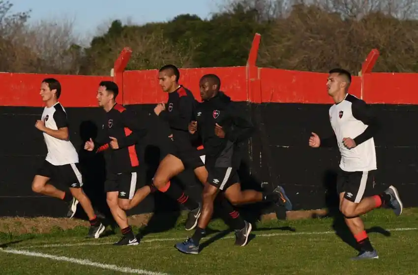 Las caras nuevas ya entrenaron en Bella Vista