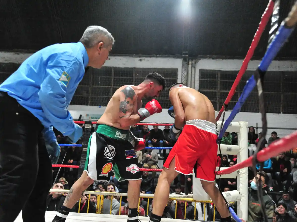 "Noche del Boxeo III" en el Superdomo