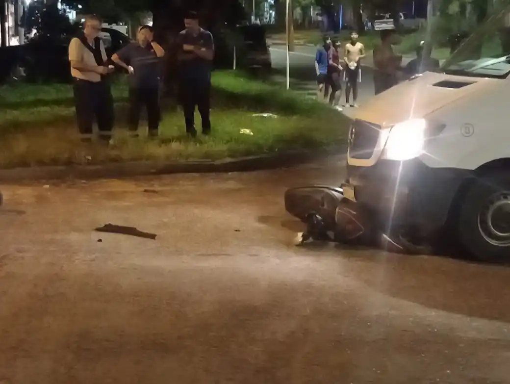 Accidente de tránsito dejó a motociclista en estado grave