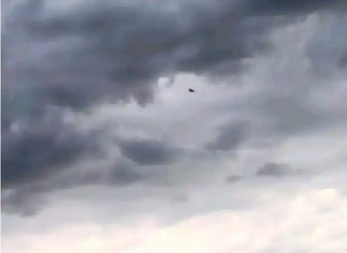 Extraños objetos en el cielo sorprendieron a vecinos de Arrecifes, Chacabuco y Bragado