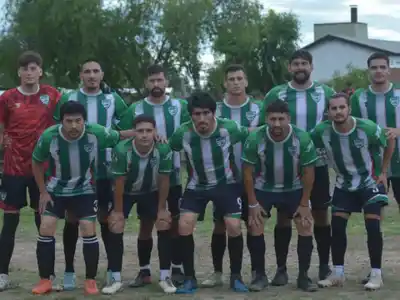 Camioneros y Sportivo Larroque son los finalistas por el segundo ascenso a Primera A