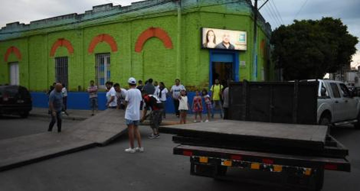 Elecciones 2019: expectativas en el búnker de Salazar, en el Centro Cosmopolita
