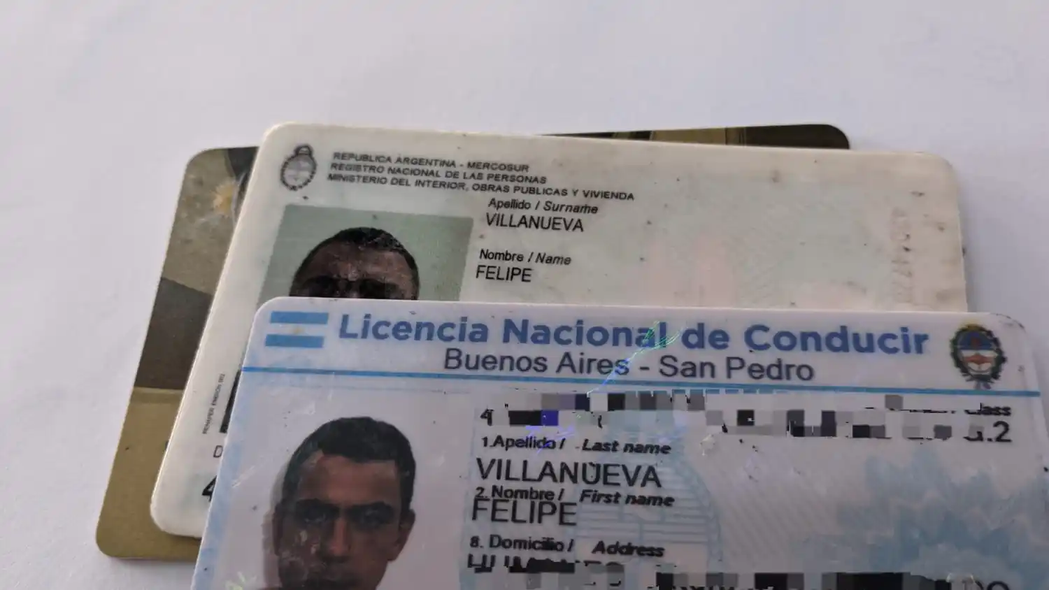 Encontraron la documentación de Felipe
