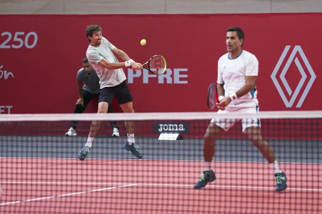 “Machi” González y Molteni son finalistas en España