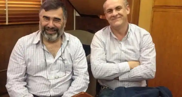 “Nos nos une el amor sino la camisa”