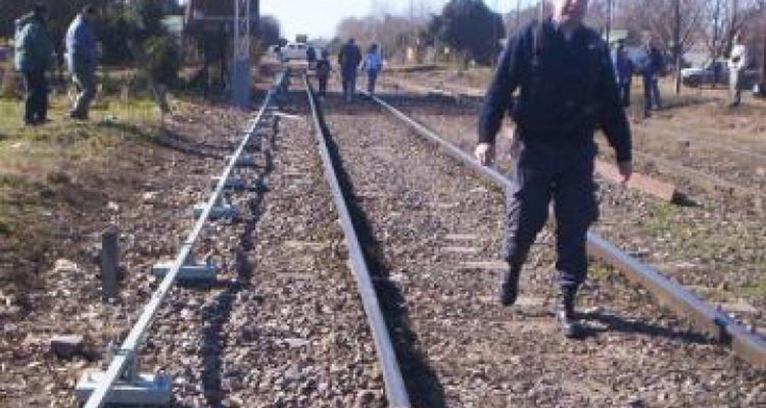 Murieron dos internos de APAND arrollados por un tren