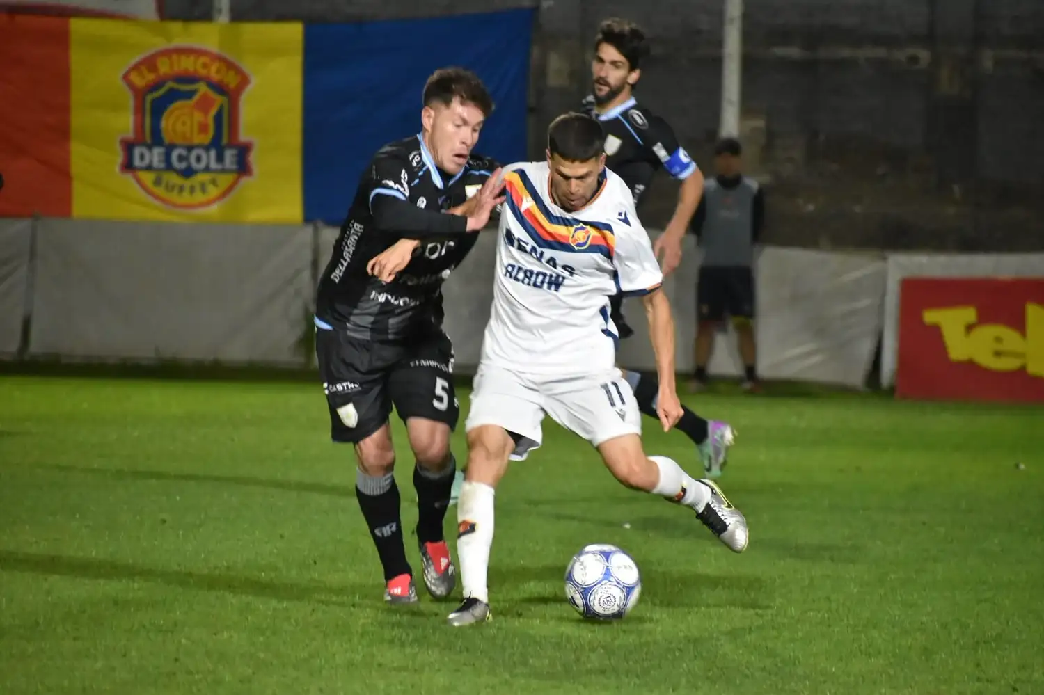 Atlético contra Colegiales