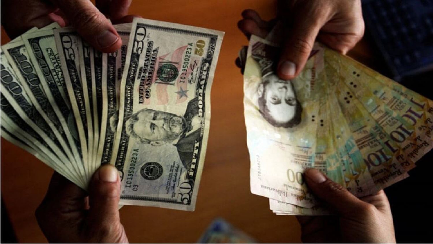 ¡QUÉ TRISTEZA! El dólar no está con cuentos y sigue subiendo