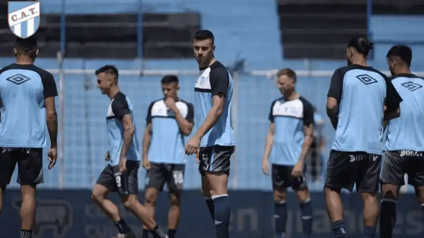 Con Carrera y sin Lotti, los concentrados de Atlético Tucumán para recibir a Defensa y Justicia