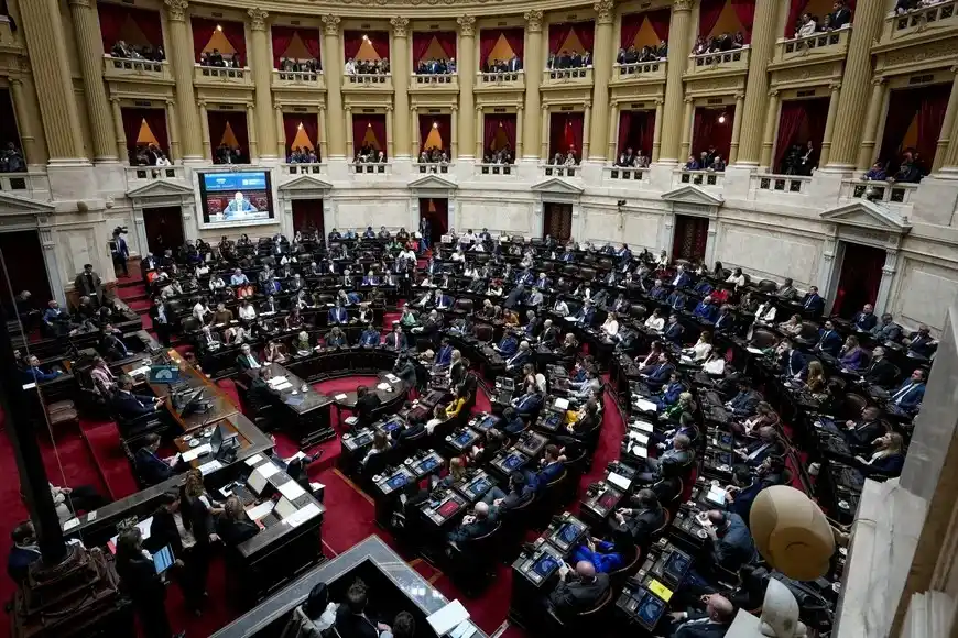 El paso del jefe de Gabinete por el Congreso dejó respuestas incómodas para las cuentas de las provincias