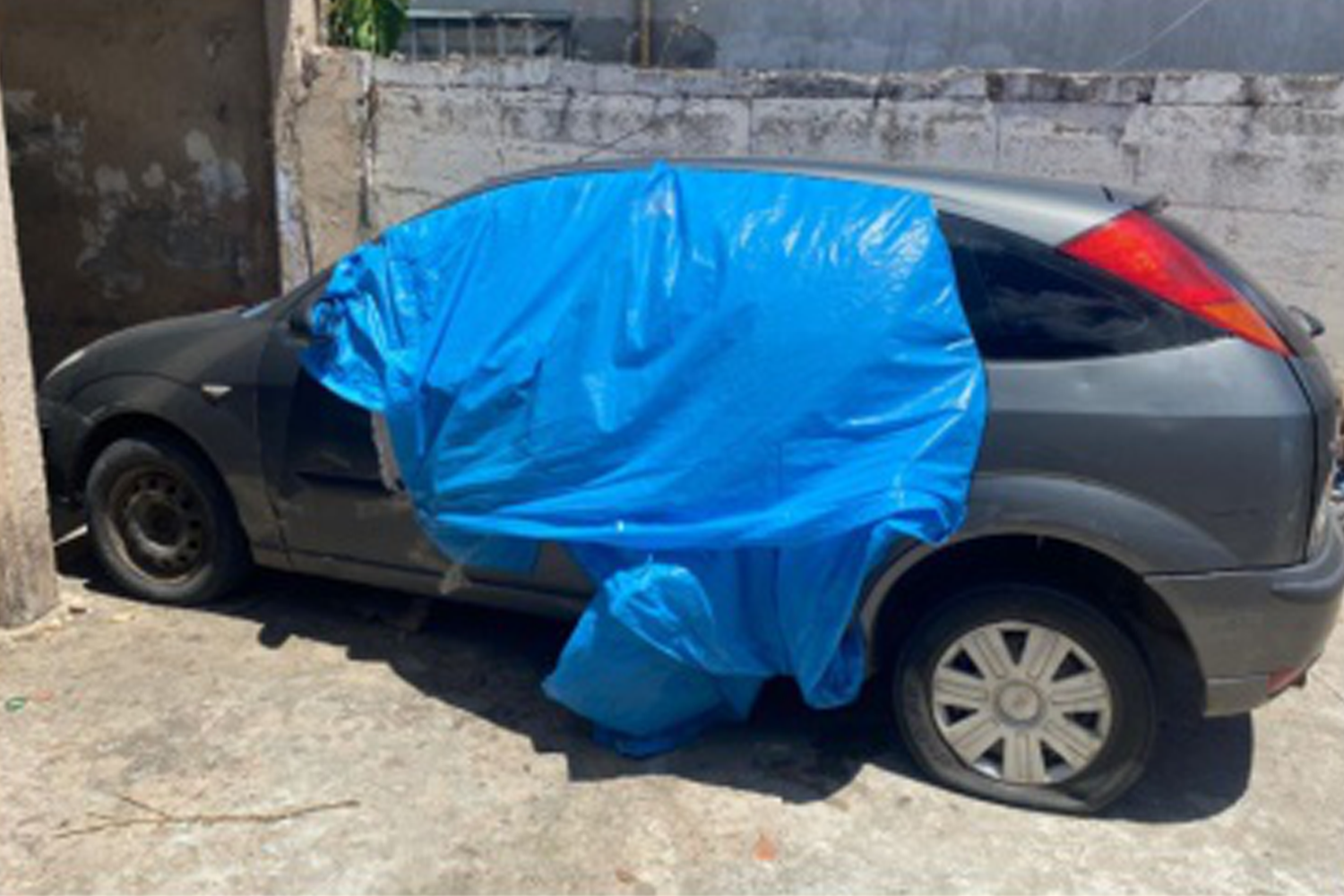 Chocó y se dio a la fuga: secuestran un vehículo vinculado a un grave accidente
