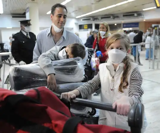 Gripe A: aconsejan vacunarse a los que viajen a EE.UU.