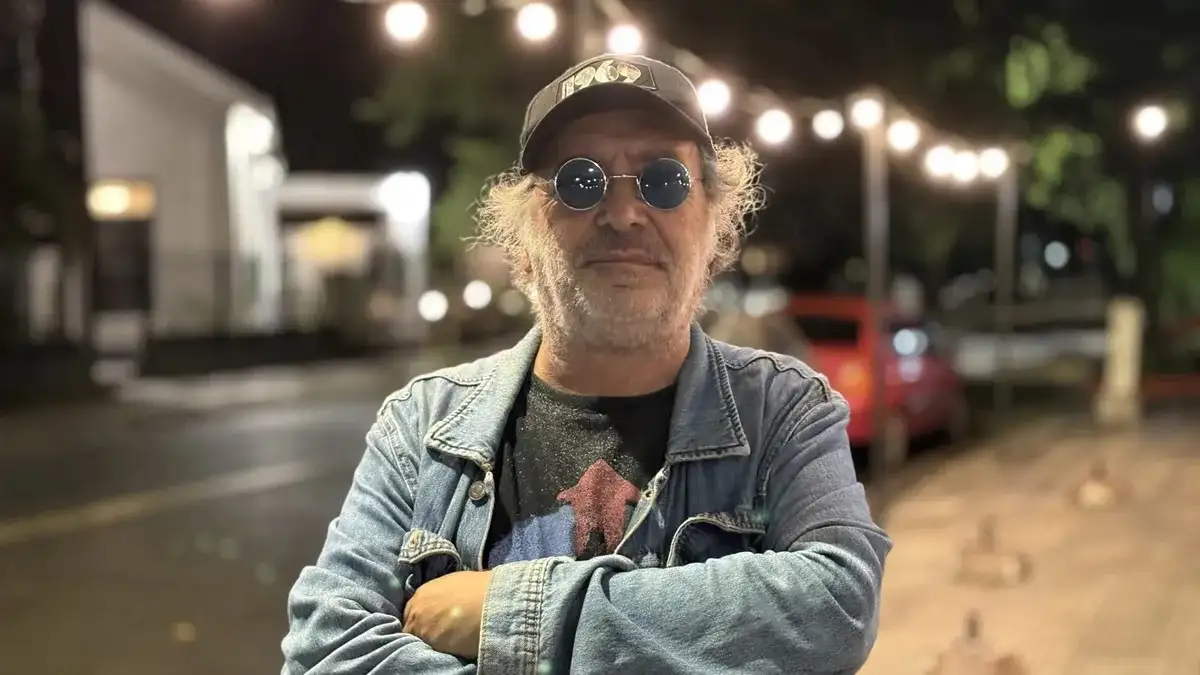Pedro Saborido: “el humor es cómo un analgésico para los problemas del momento”