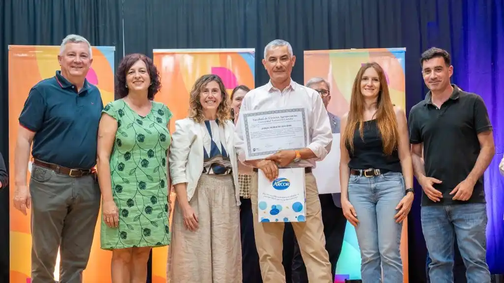 Arroyito: entregaron los diplomas a los egresados en diplomaturas de la UNC.