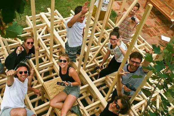 Por primera vez, Hello Wood llega a Ceibas con su campamento de arquitectura