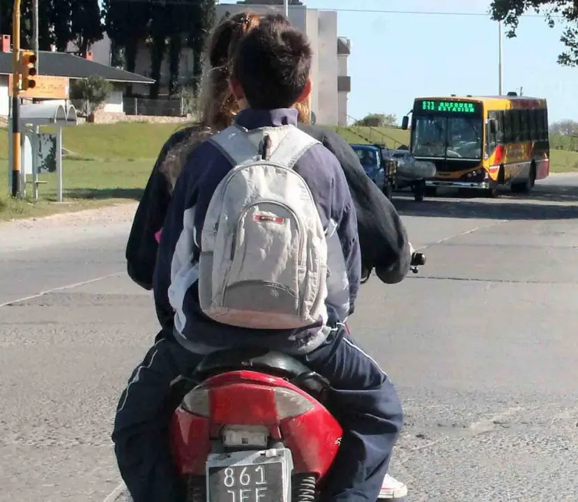 La falta de casco puede ser letal, pero los más jóvenes no toman conciencia