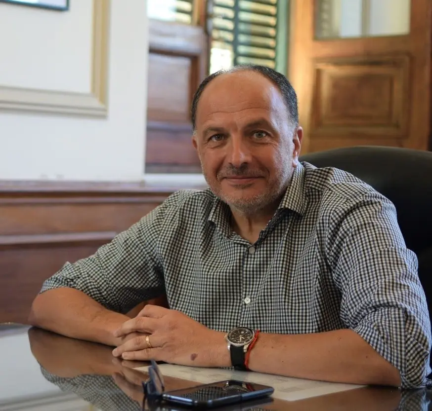 La mirada del intendente Garate sobre la Ley Omnibus y su única relación con el Gobierno