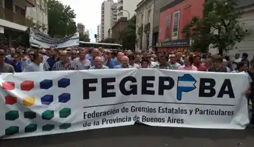 Paritarias bonaerenses: Otro gremio sumó presión para la reapertura de la negociación antes que termine el año