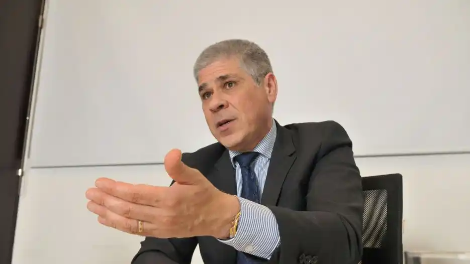 El titular de YPF defendió la exploración offshore frente a Mar del Plata: "Los ambientalistas también consumen gas"