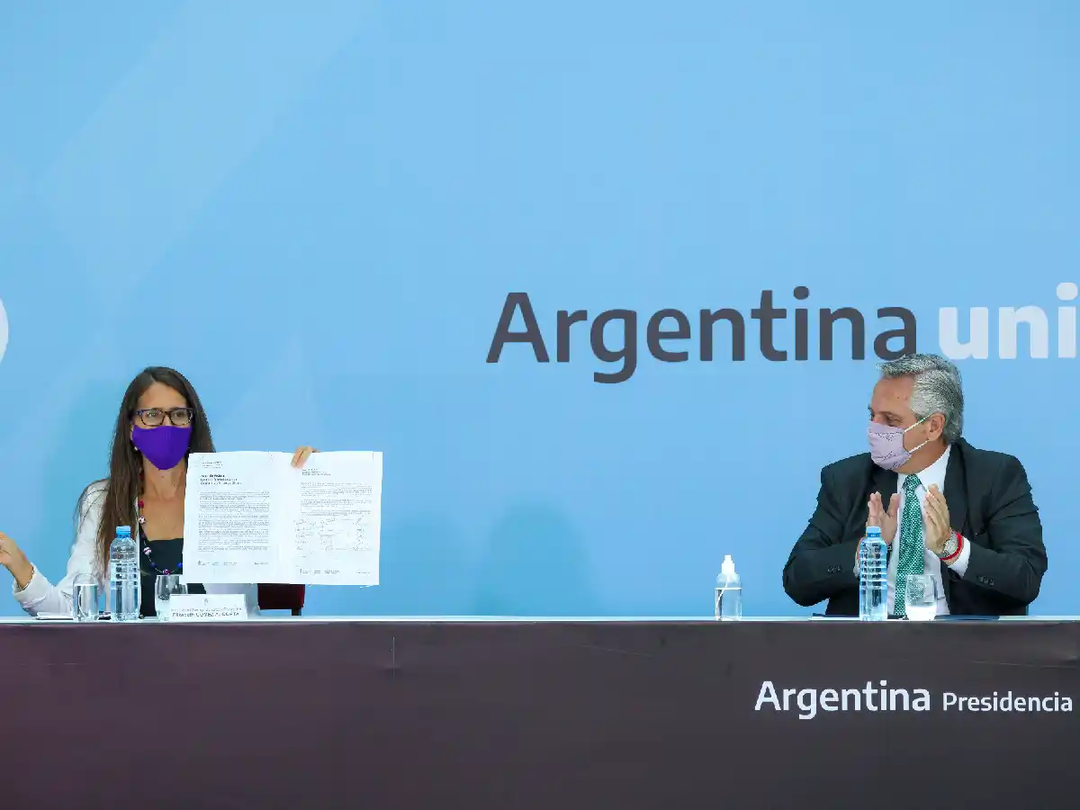 Alberto Fernández quiere "cambiar la Justicia" para que no haya más "Úrsulas ni Micaelas"