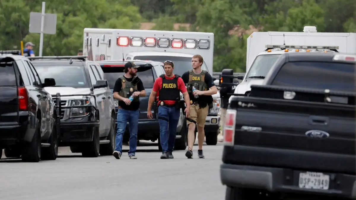 Buscan a hombre que anda armado y ya mató a cinco de sus vecinos (+ foto del asesino)