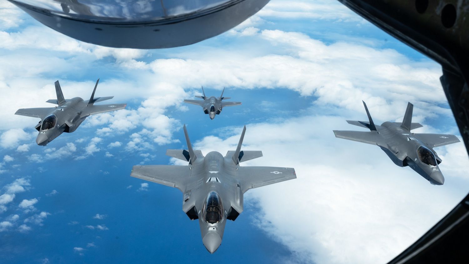 El mayor ejercicio de la Fuerza Aérea de los EE.UU. desde la Guerra Fría reunió a más de 12.000 efectivos y 400 aeronaves, integrando operaciones aéreas, espaciales y conjuntas en un escenario de alta complejidad. Foto: USAF