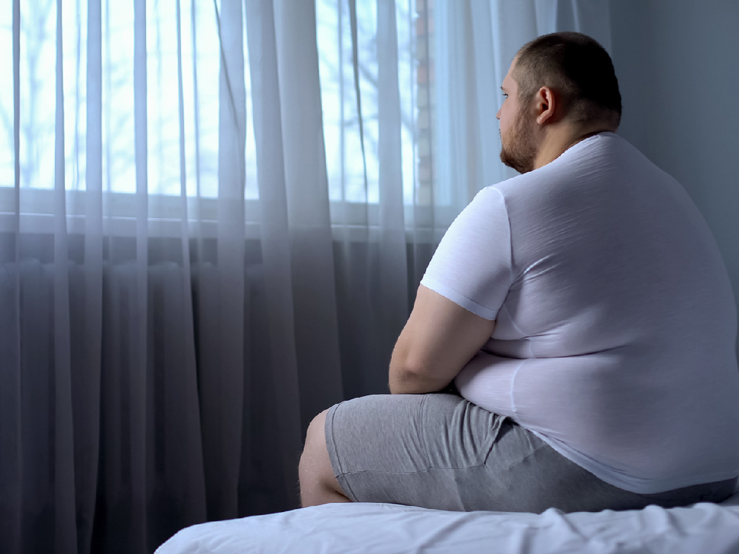 Las personas obesas pueden correr "riesgos más severos" si contraen coronavirus