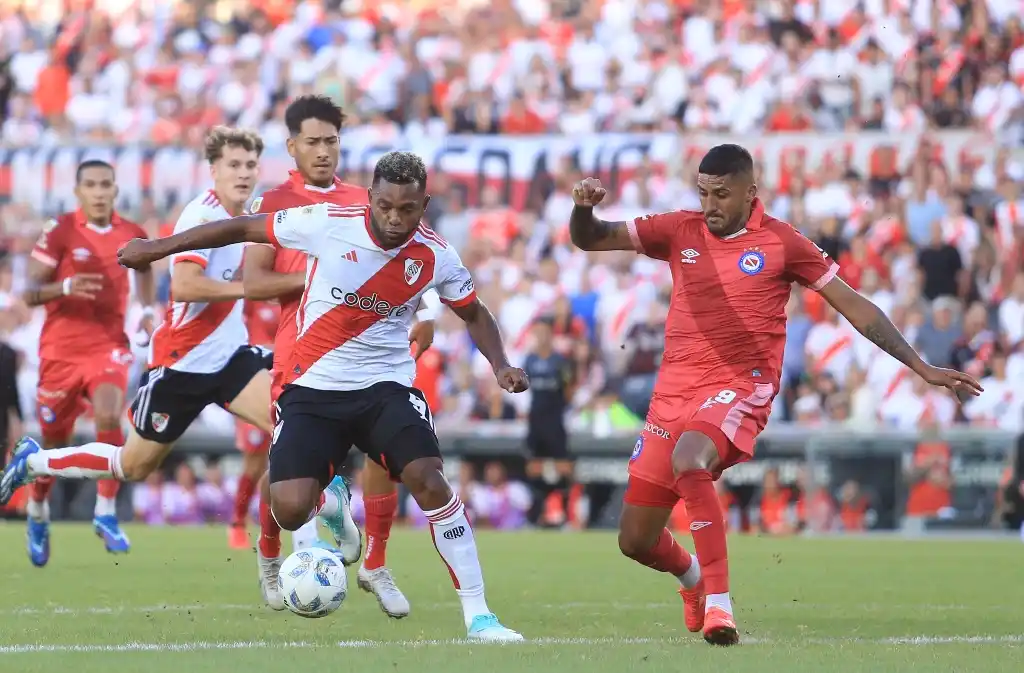 Borja anotó sobre el final de la primera etapa, pero no alcanzó.