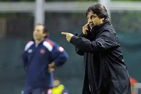 Caruso Lombardi: "San Lorenzo tiene la ventaja del apoyo del Papa Francisco"