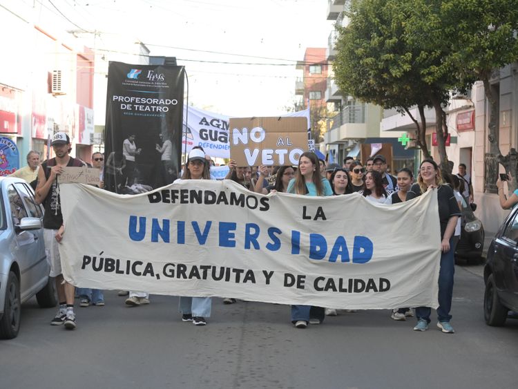 Gualeguaychú se movilizó en reclamo por el financiamiento universitario