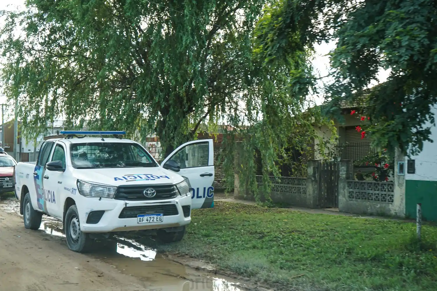 Robo en una vivienda de calle 80: ingresaron por una ventana y se llevaron un televisor
