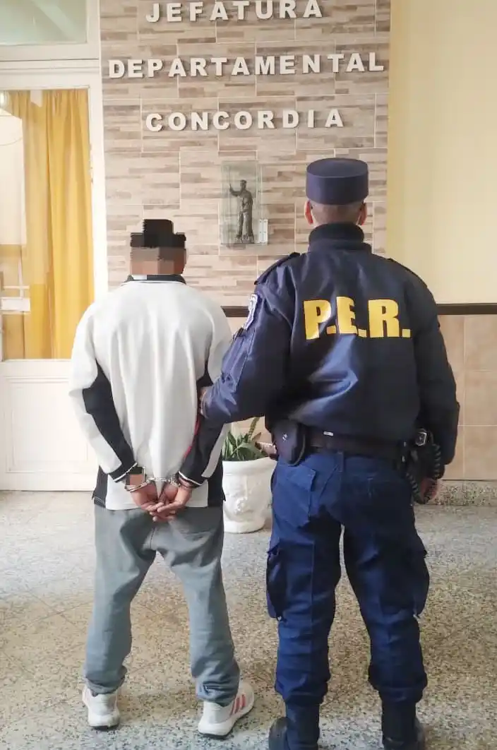 Aprehendieron a un delincuente por hurto tras ser perseguido por los damnificados