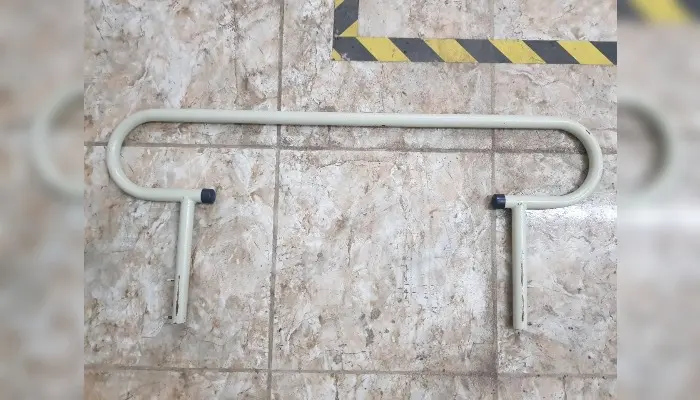 Baranda de cama ortopédica extraviada