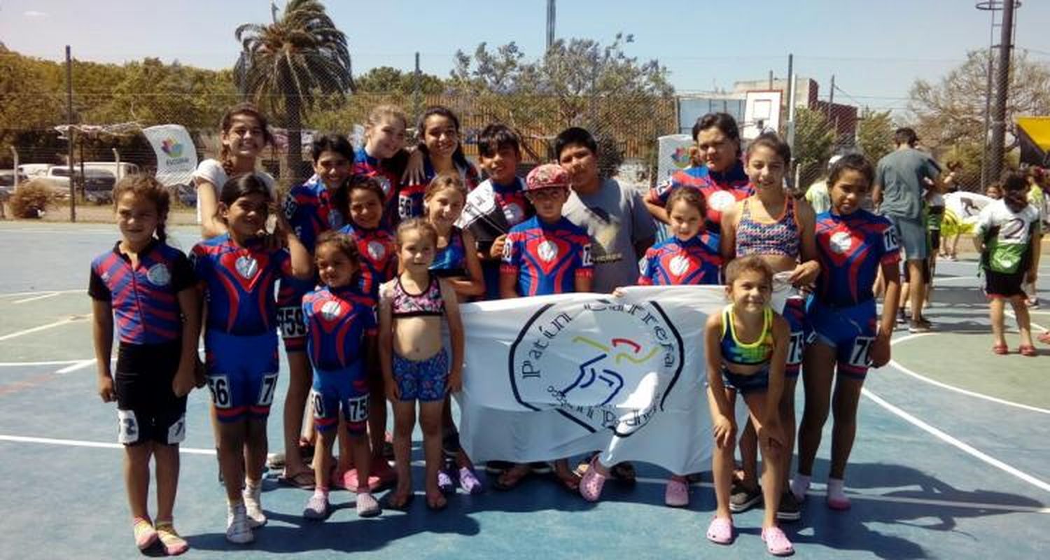 Nueva presentación de Patín Carrera San Pedro en el Metropolitano