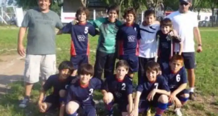 Concluyeron las divisiones menores