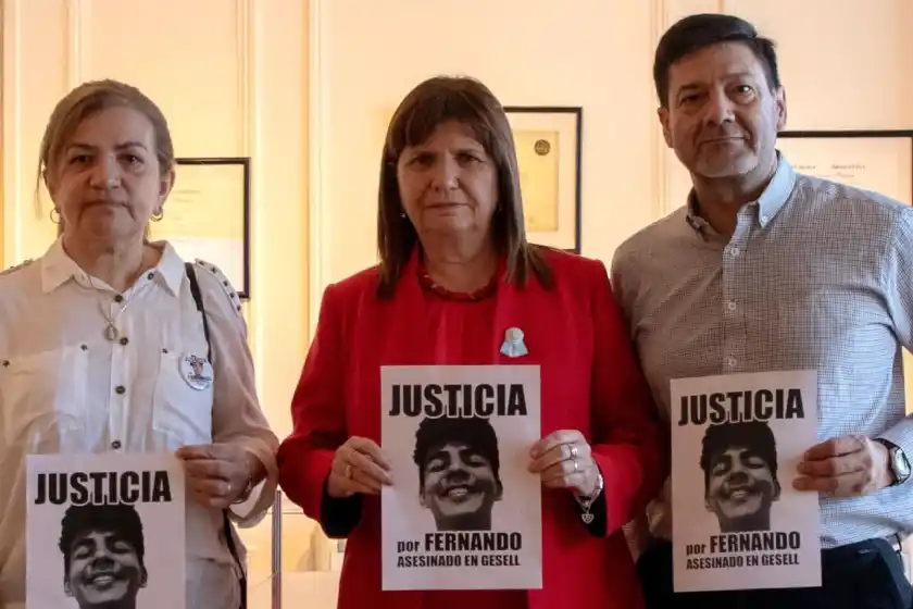 Patricia Bullrich recibió a los padres de Fernando Báez Sosa: “Siento en el alma el dolor de esta familia”