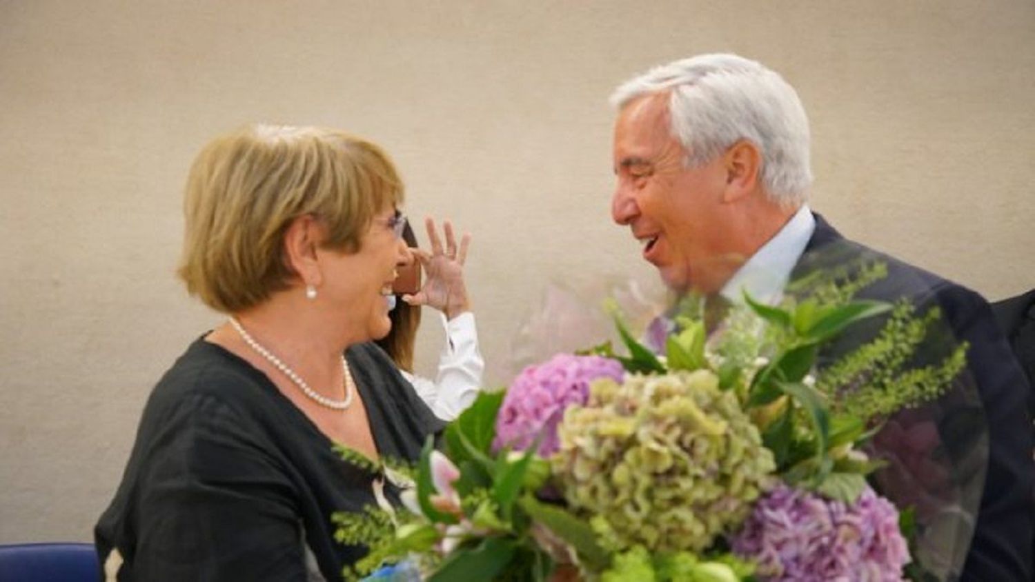 LA ESTOCADA FINAL de Bachelet: revela horrendos crímenes en la región china de Xinjiang