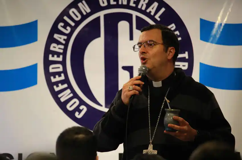 Mestre: "No hemos sabido formar dirigentes a la altura de las circunstancias"