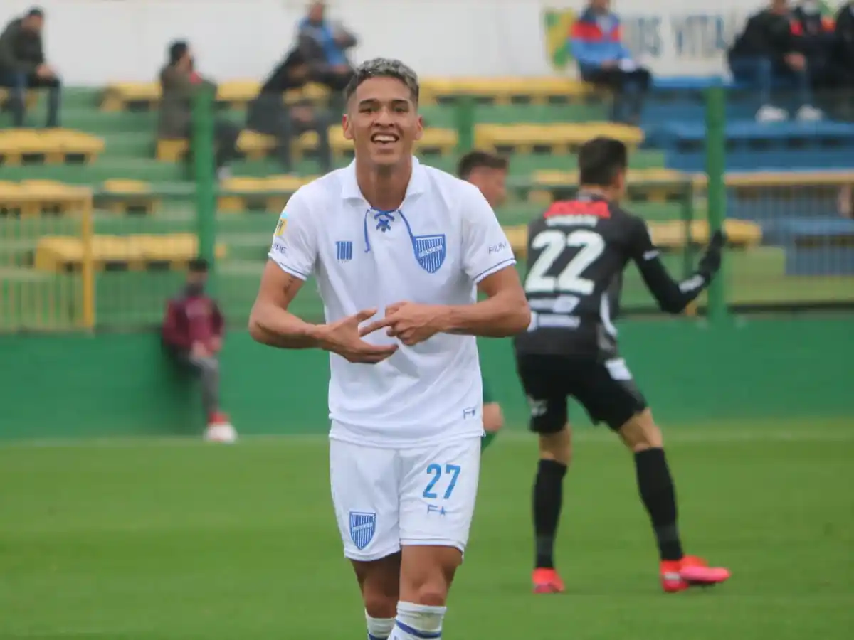 Godoy Cruz lo dio vuelta y festejó de visitante